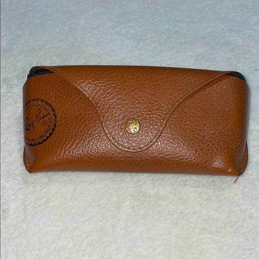 Ray-Ban Brown Leather Glasses Case